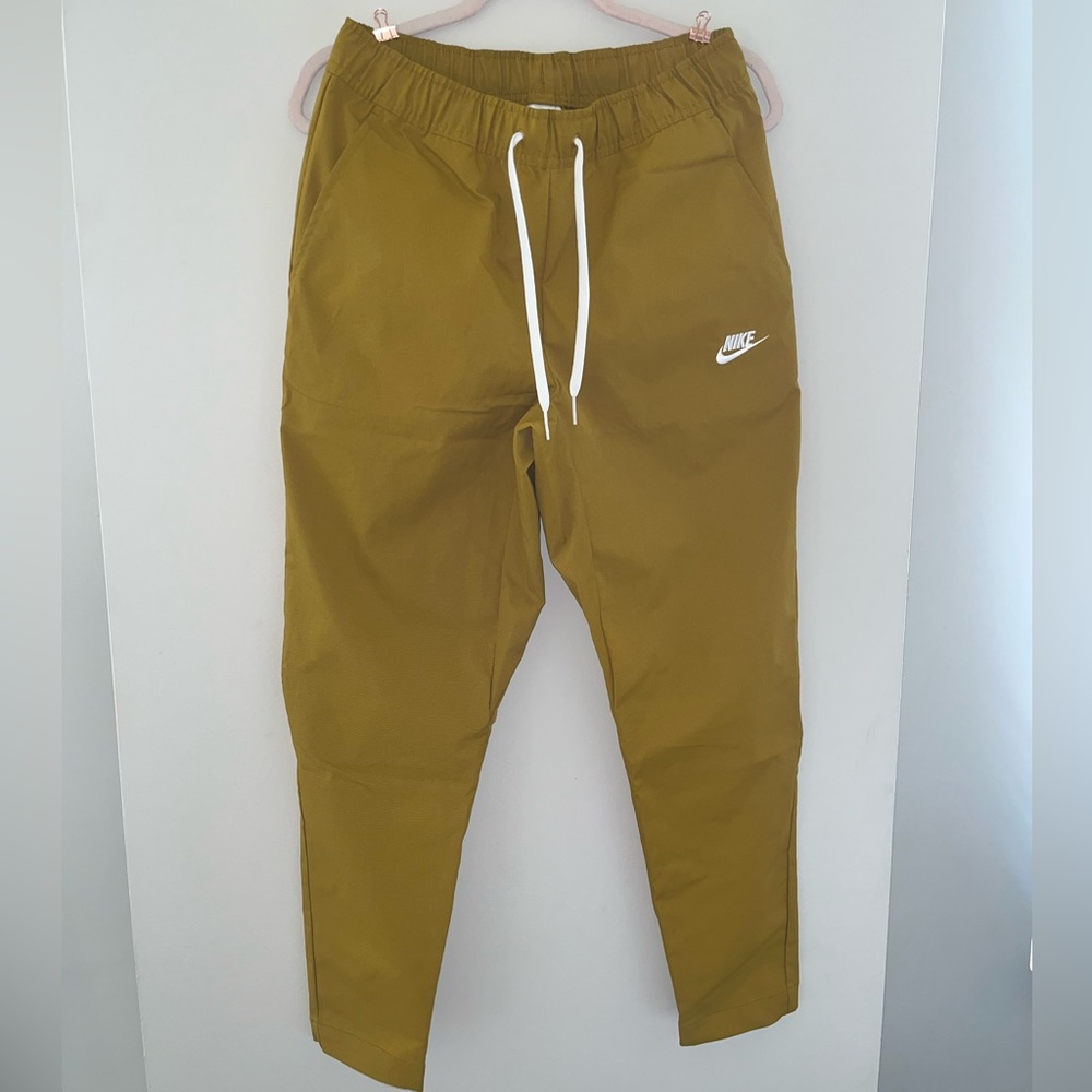 Nike Joggers